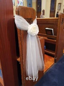 12 X Wedding Church Pew Ends Tulle Bows. Flowers Ivory Rose Ties