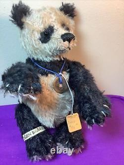 1996 ARTIST BEAR SHARON QUEEN Mohair PANDA Bear withTag Jointed B3-12
