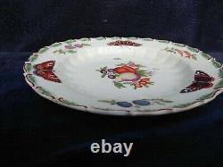 Antique Rare Chelsea or Bow Porcelain 8 Plate English in Good Condition 18th C