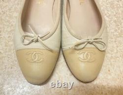 Chanel Vintage Beige Ivory Logo Bi-colour CC Bow Ballet Ballerina Flats 38.5/5.5