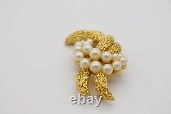 Crown Trifari 1950s Flower Leaf Knot Bow Pearls Shell Abstract Twist, Brooch