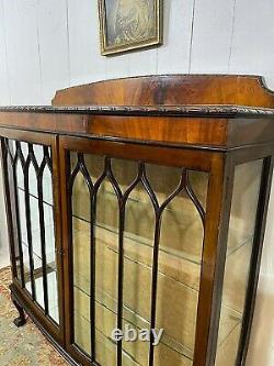 Elegant Victorian Glass Bow Fronted Display Cabinet