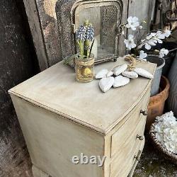 Grey Bow Fronted Country Chic Style 3 Drawer Vintage Bedside Table / Side Table