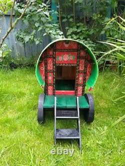 Gypsy bow top caravan wooden dog / cat kennel romany hand made