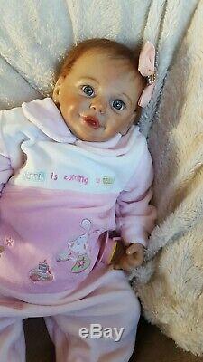 HAPPY REALISTIC REAL LIFE REBORN BABY GIRL DOLL magnetic bow & dummy