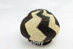 Hand Woven Black and White Basket Made By Wounaan And Emberá Panama Indians. Bow