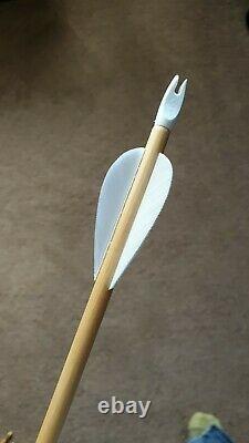 Handmade Traditional Longbow & 12 Arrows