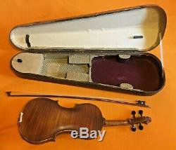 Handmade Violin 4/4 with case and bow created around 1900 in perfect condition
