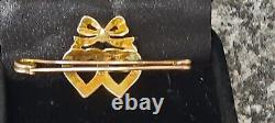 Hearts & Bow Entwined, 9ct Bar/Pin Brooch, Set with Seed Pearls