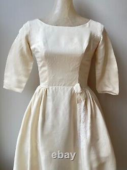 Mid Century Modern 1960s Silk Satin Knee Length Wedding Dress YY682