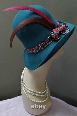 New hand made women's High Crown Felt hat by Alexander &Hallatt in Peacock Green