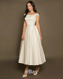 Short Wedding Dress Size 4 by VehovaDresses Tea Length Wedding Dress Ivory