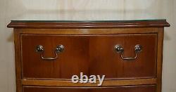 Stunning Pair Of Bow Fronted Burr Yew Wood Side Table Sized Chest Of Drawers