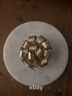 Stunning Rare Signed Grosse 1964 Germany Gold Tone Ribbon Bow Brooch Pin Mint