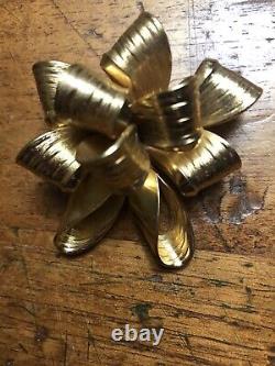 Stunning Rare Signed Grosse 1965 Germany Gold Tone Ribbon Bow Brooch Pin Mint