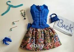 Vintage style Barbie Bow Time set Best Bow Dress Blue withmulti-floral skirt